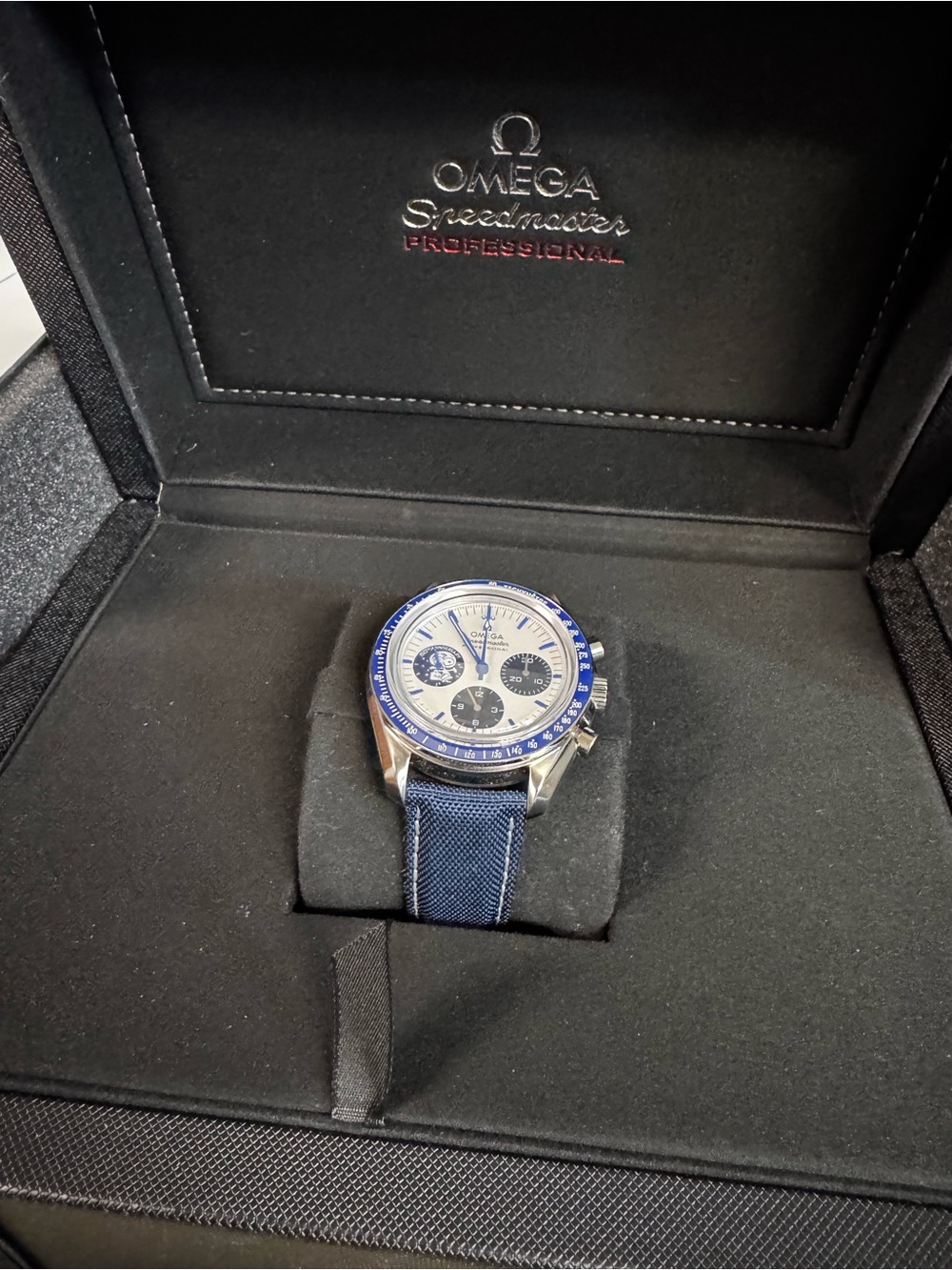 Omega Speedmaster Professional Black box and Travel Case - Picture 7 of 7
